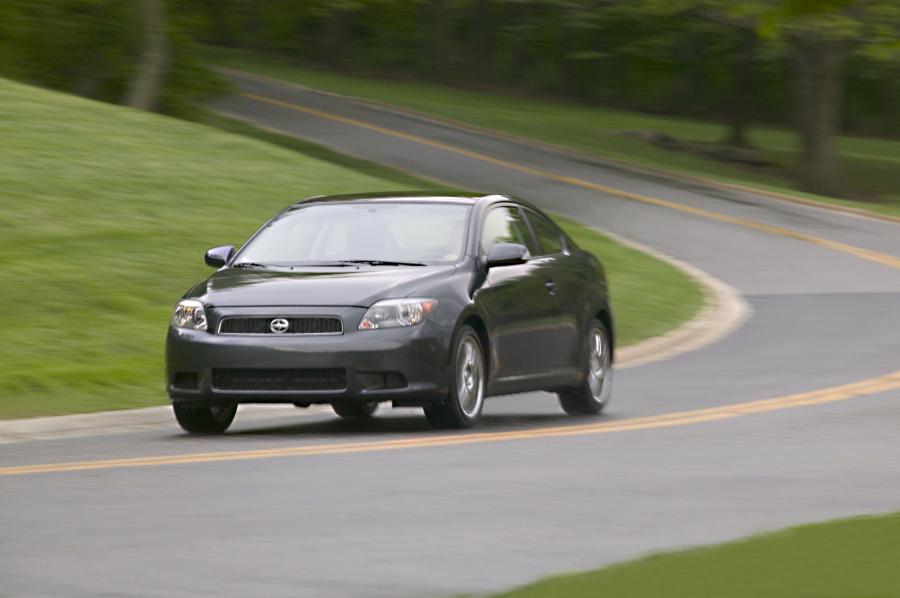  Scion tC 2005 года  (фото 14 из 130)